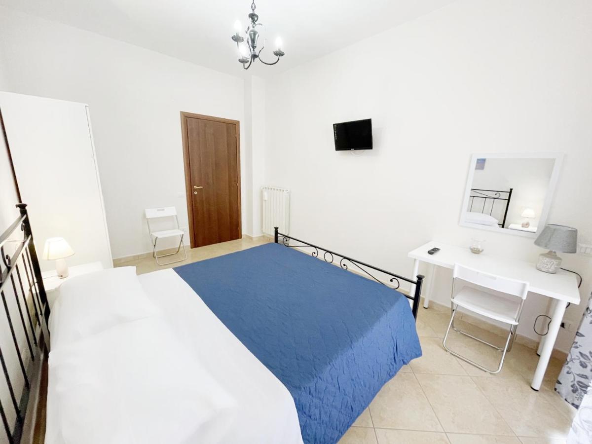 Flavia Apartment Кастеламаре ди Стабия Екстериор снимка