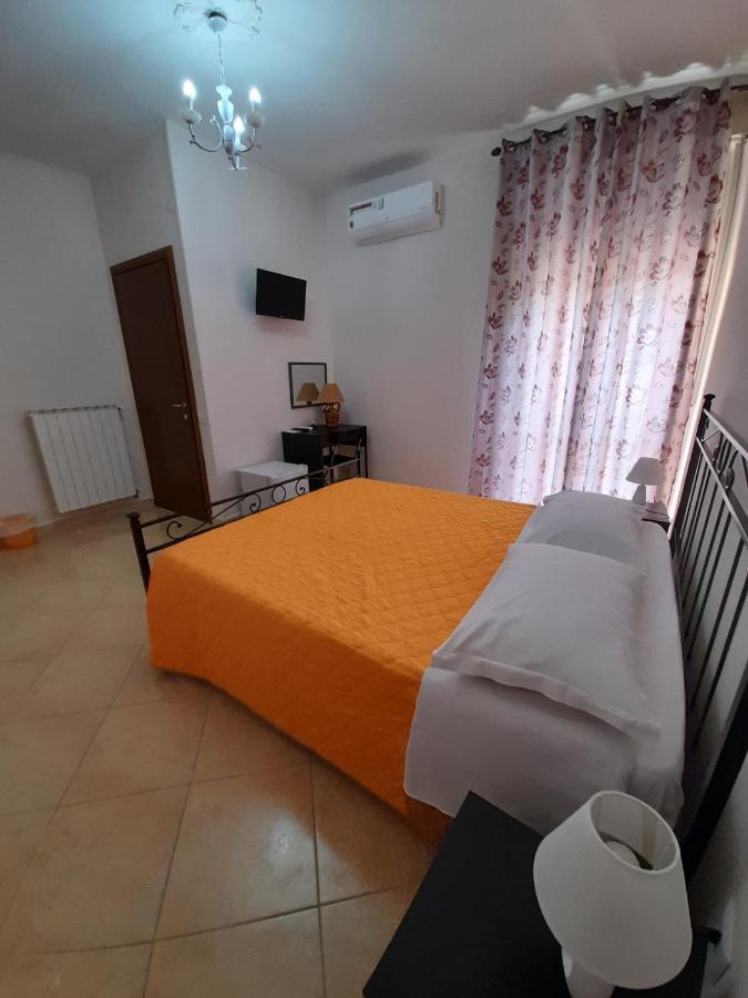 Flavia Apartment Кастеламаре ди Стабия Екстериор снимка