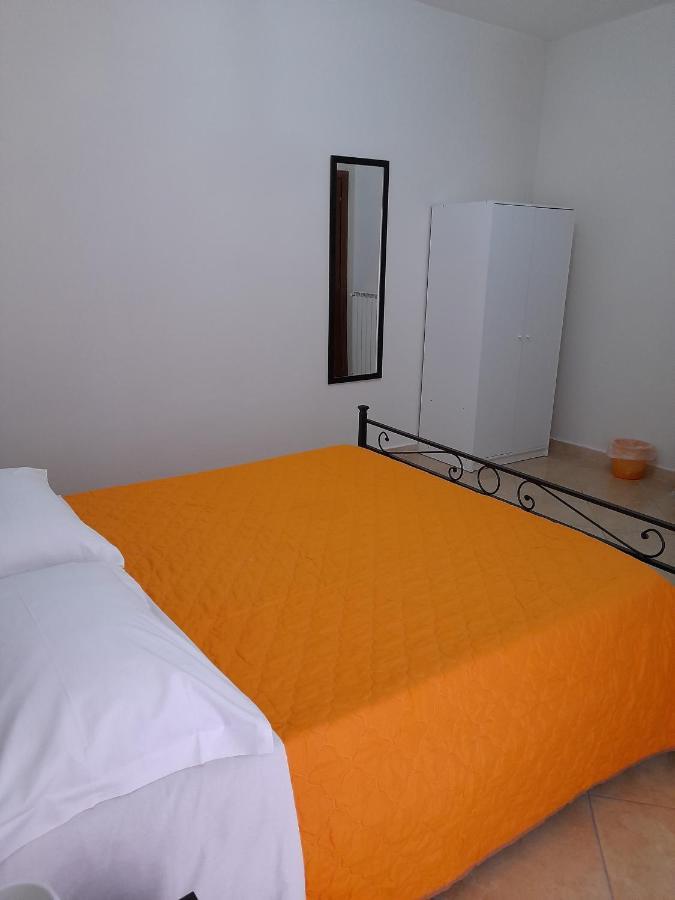 Flavia Apartment Кастеламаре ди Стабия Екстериор снимка